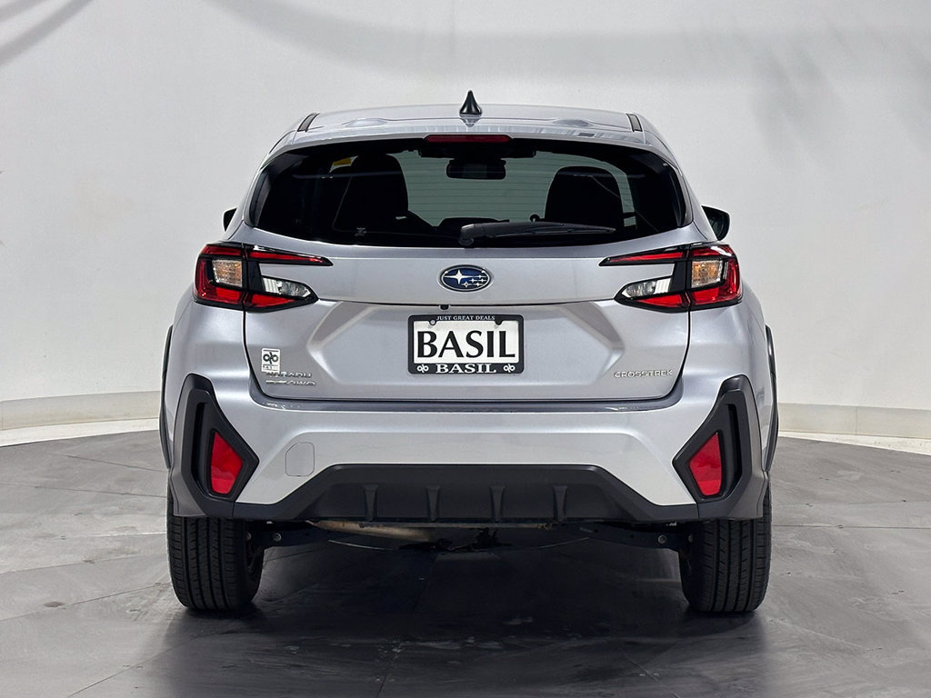 Used 2024 Subaru Crosstrek 2.0i AWD/4WD image 13