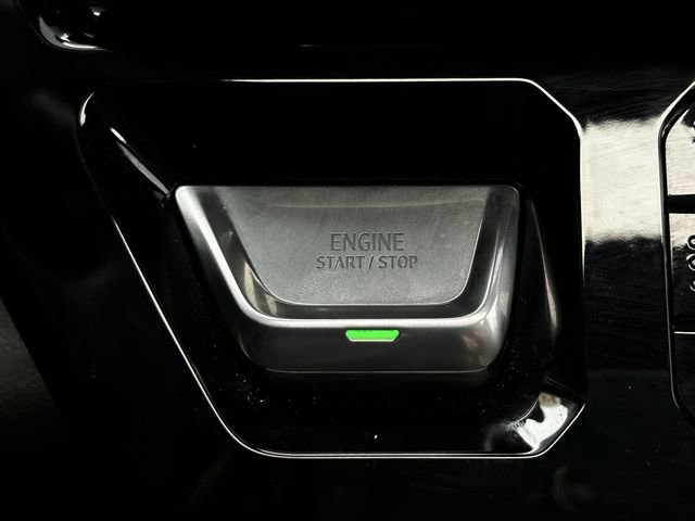 Used 2024 GMC Sierra 2500 Denali w/ Denali Reserve Package AWD/4WD image 25