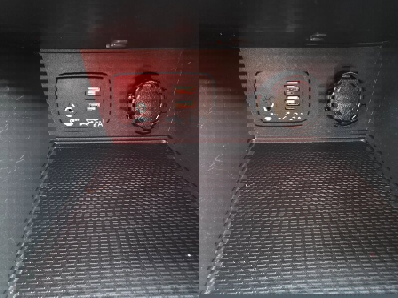 Used 2022 Subaru Impreza 2.0i Sport image 40