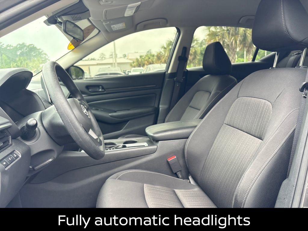 Certified 2025 Nissan Altima 2.5 S FWD image 7