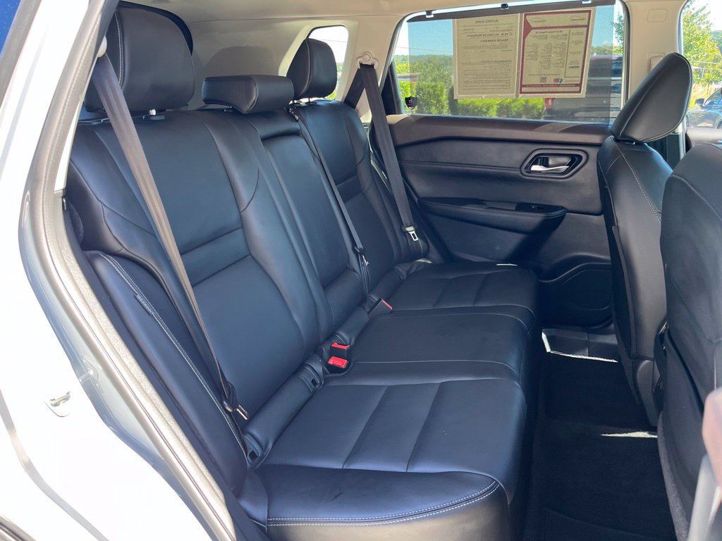 Used 2023 Nissan Rogue SL w/ SL Premium Package FWD image 26