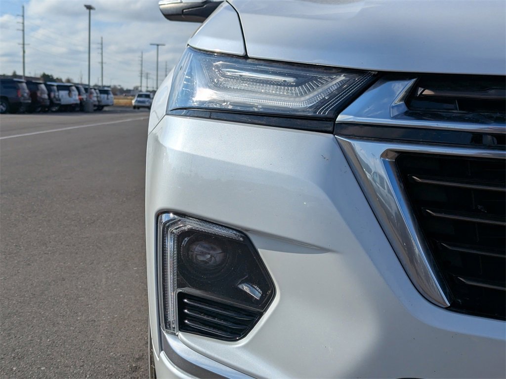 Used 2023 Chevrolet Traverse High Country w/ LPO, 'HIT The Road' Package image 44