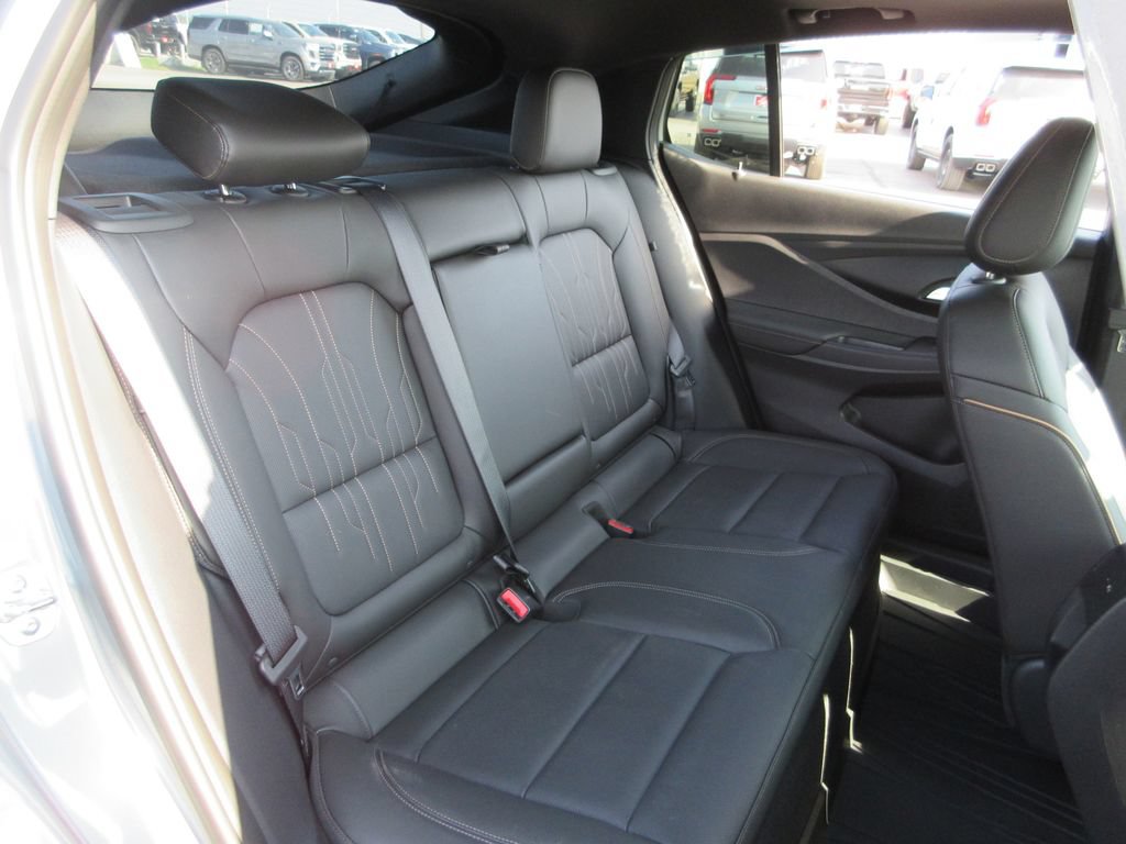 Used 2024 Buick Envista Sport Touring FWD image 22