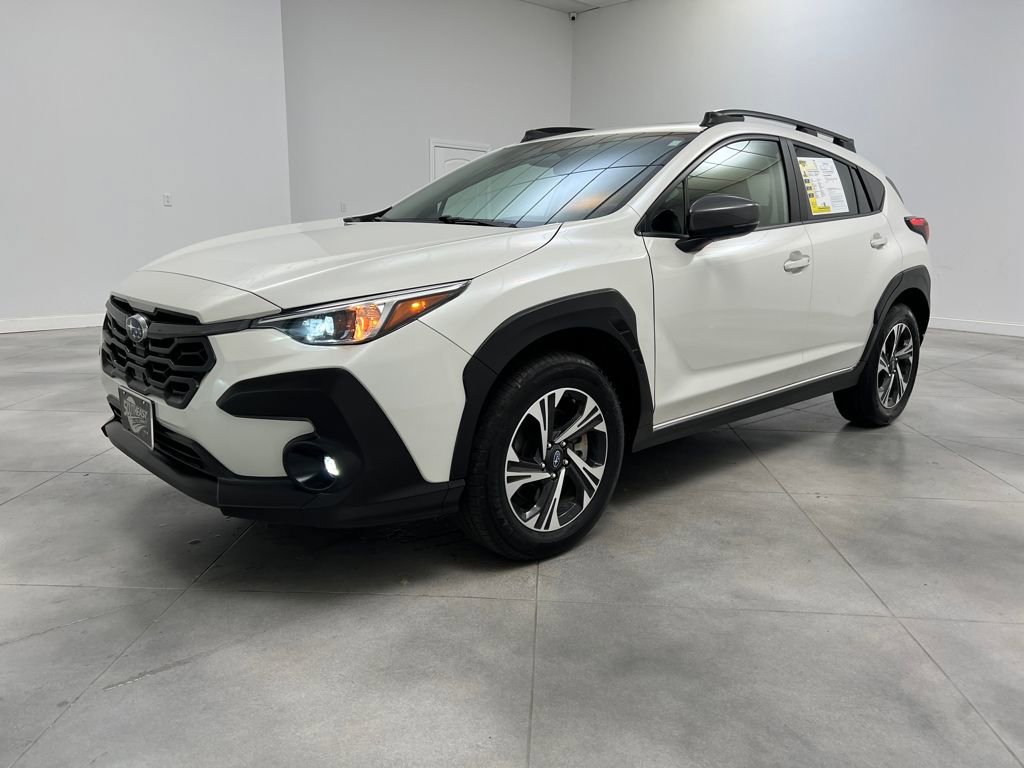 Used 2025 Subaru Crosstrek 2.0i Premium AWD/4WD image 3