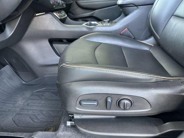 Used 2022 GMC Terrain AT4 w/ Infotainment Package II AWD/4WD image 13