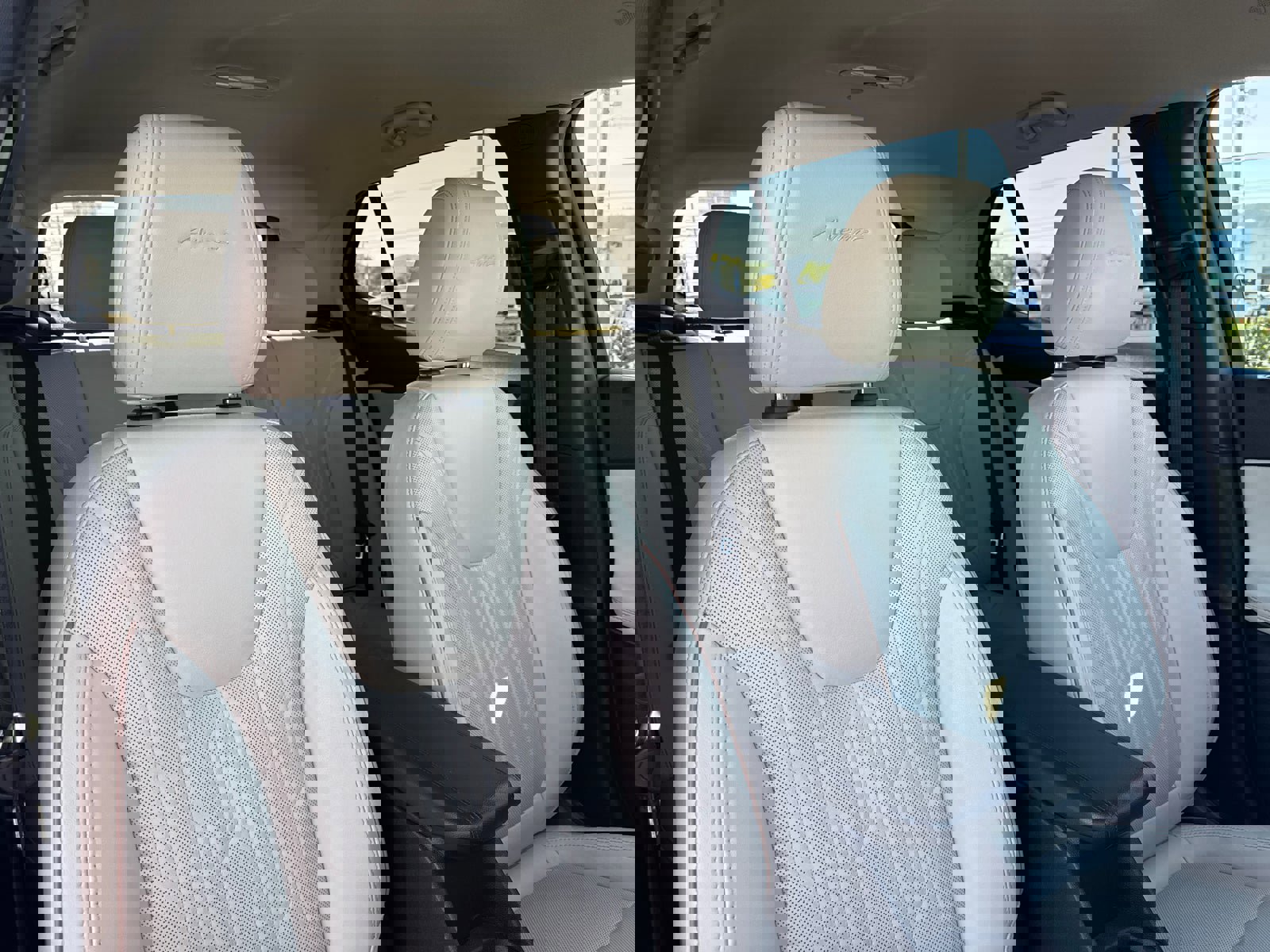 Certified 2024 Buick Encore GX Avenir image 15