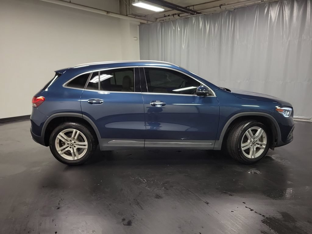 Used 2021 Mercedes-Benz GLA 250 4MATIC image 9