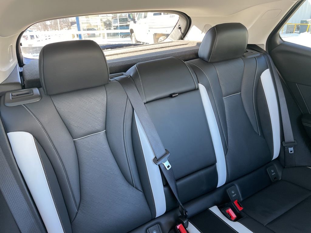 Used 2024 Buick Envision Sport Touring image 19