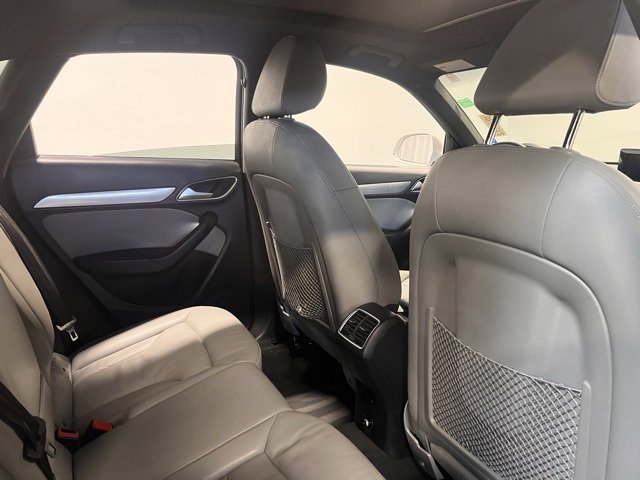 Used 2018 Audi Q3 2.0T Premium image 14