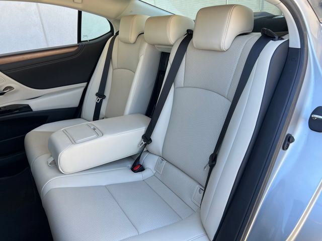 Certified 2025 Lexus ES 350 w/ Premium Package FWD image 41