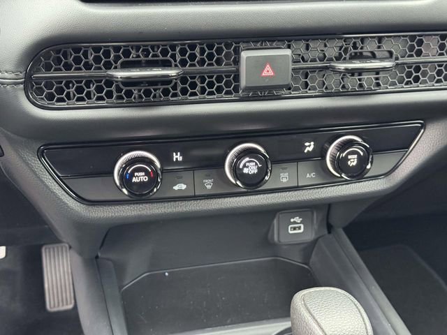 Certified 2025 Honda HR-V LX image 26