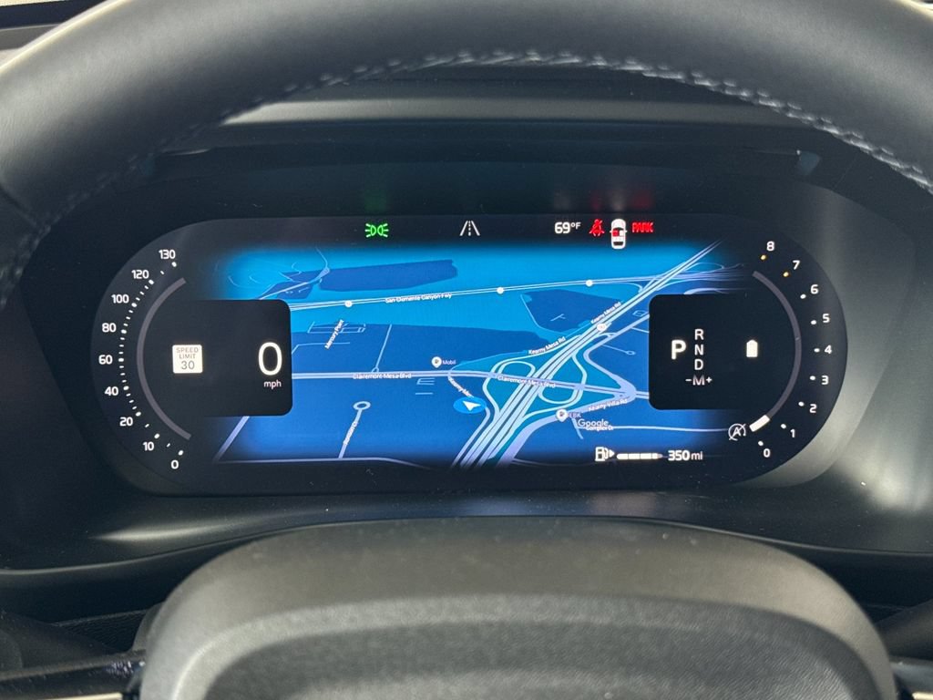 New 2026 Volvo XC40 B5 Plus w/ Protection Package Premier AWD/4WD image 24
