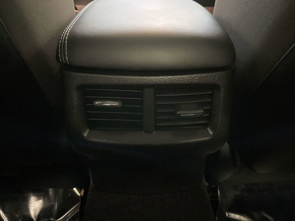 Used 2023 Dodge Challenger R/T Scat Pack RWD image 15