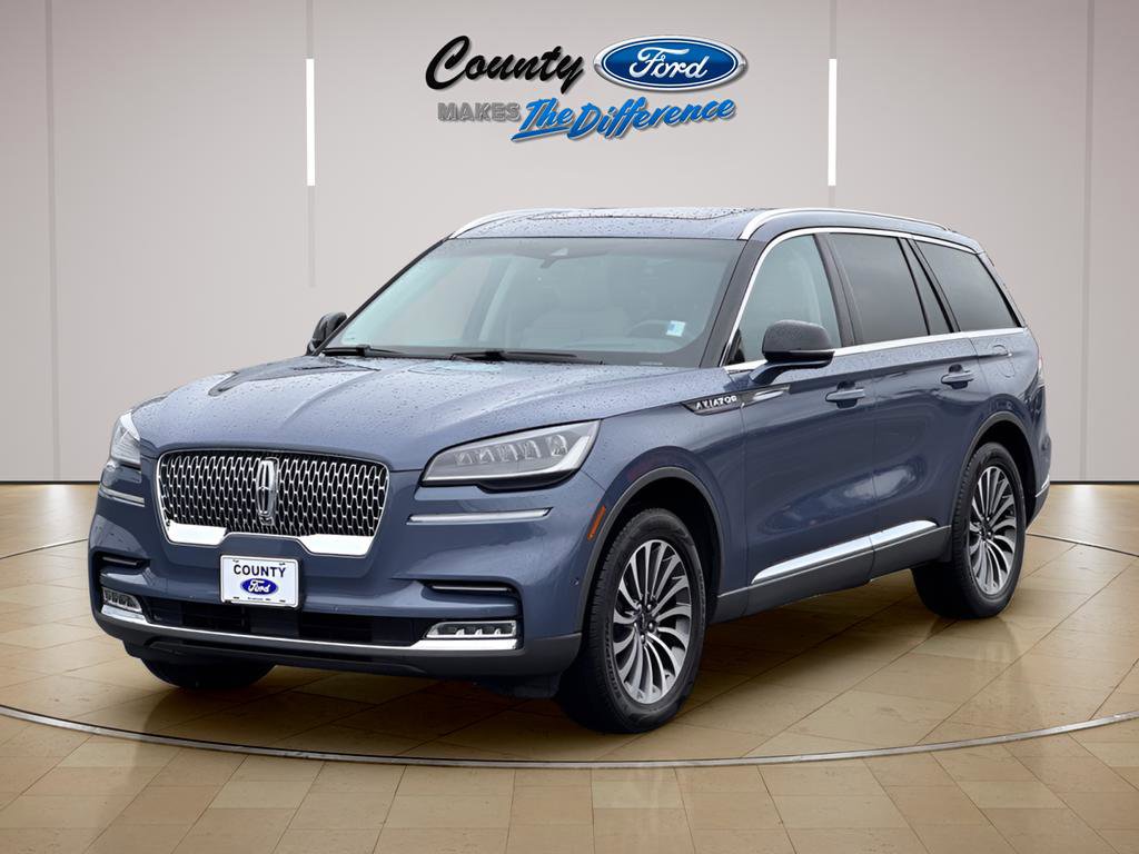 Used 2021 Lincoln Aviator Reserve w/ Equipment Group 201A image 2