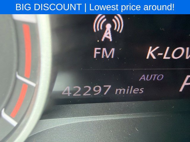 Used 2023 Nissan Rogue S AWD/4WD image 45