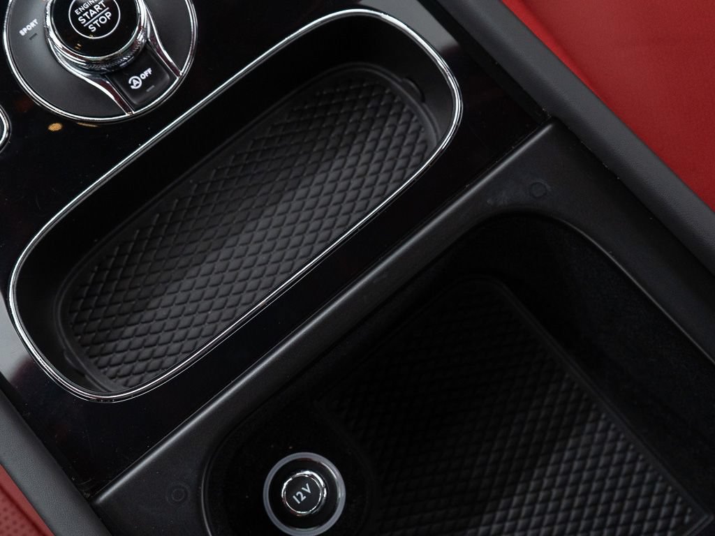 Certified 2023 Bentley Bentayga AWD/4WD image 33