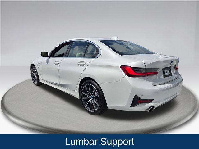 Used 2022 BMW 330e w/ Driving Assistance Package RWD image 13