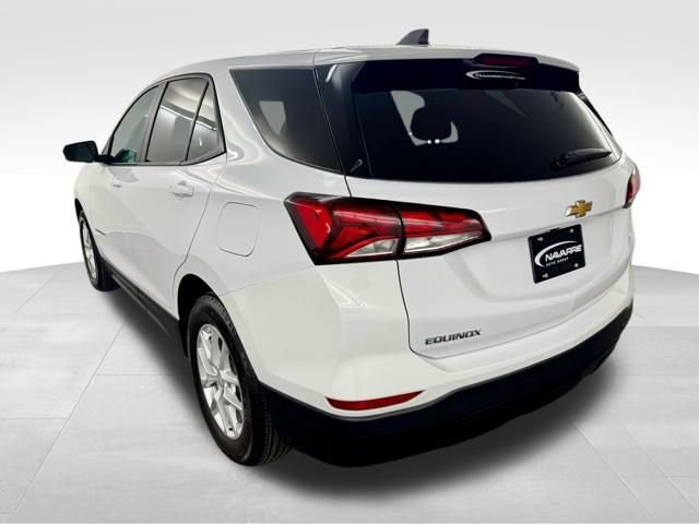 Used 2023 Chevrolet Equinox LS w/ LS Convenience Package image 6