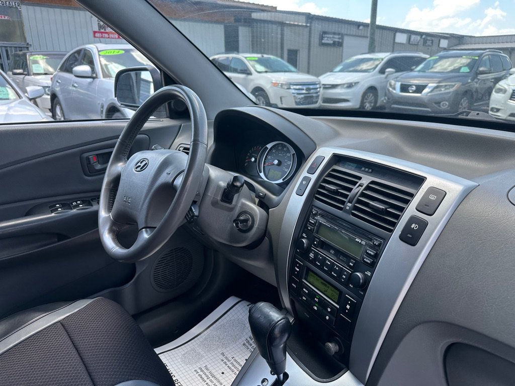 Used 2007 Hyundai Tucson SE FWD image 8