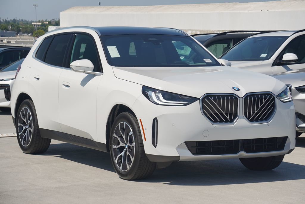 Used 2026 BMW X3 xDrive30 w/ Convenience Package image 3