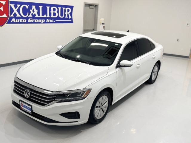 Used 2021 Volkswagen Passat 2.0T SE FWD image 39
