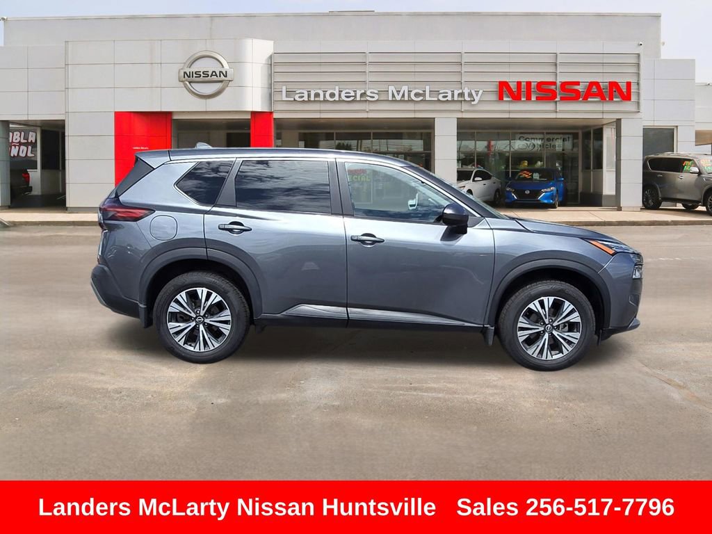 Used 2023 Nissan Rogue SV video 2