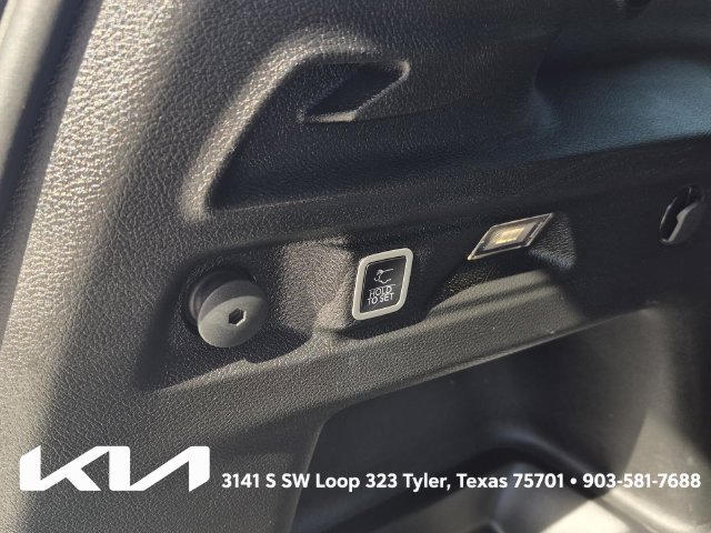 Used 2023 Jeep Grand Cherokee L Laredo AWD/4WD image 10