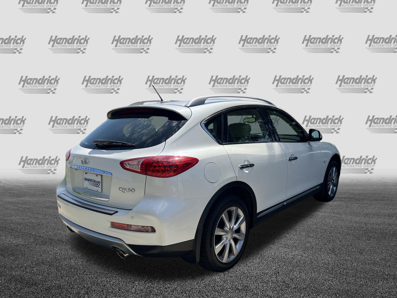 Used 2017 INFINITI QX50 AWD w/ Premium Plus Package image 10