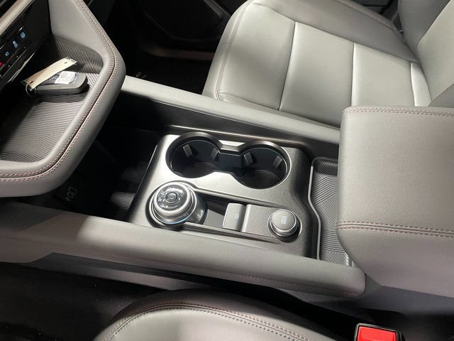 New 2026 Ford Explorer Active w/ Active Comfort Package AWD/4WD image 17