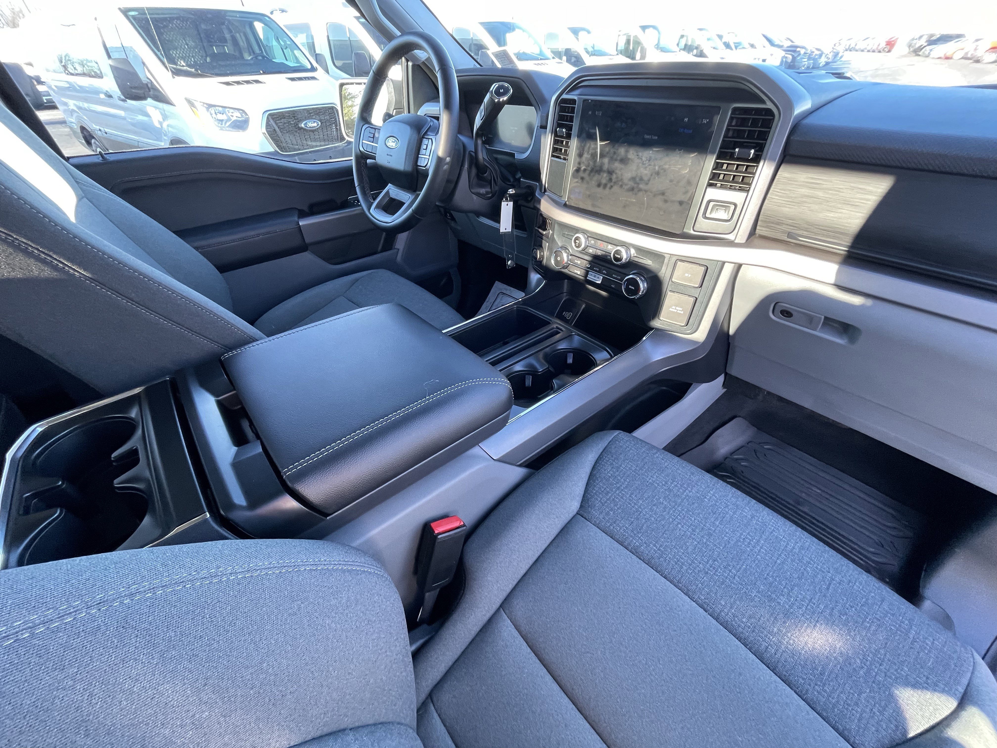 Used 2025 Ford F150 XLT w/ Equipment Group 301A Standard image 30