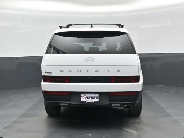 Used 2025 Hyundai Santa Fe SEL FWD image 5