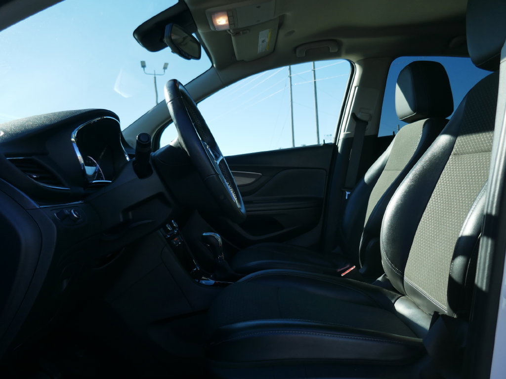 Certified 2019 Buick Encore Preferred FWD image 21