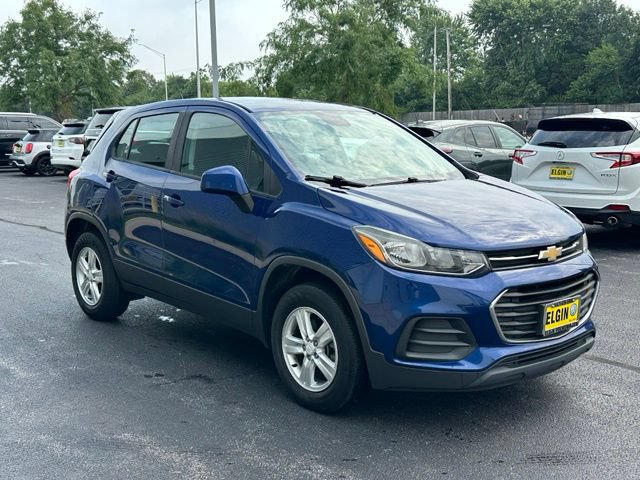 Used 2017 Chevrolet Trax LS AWD/4WD image 3