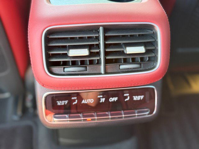 Used 2025 Mercedes-Benz GLS 63 AMG 4MATIC image 38