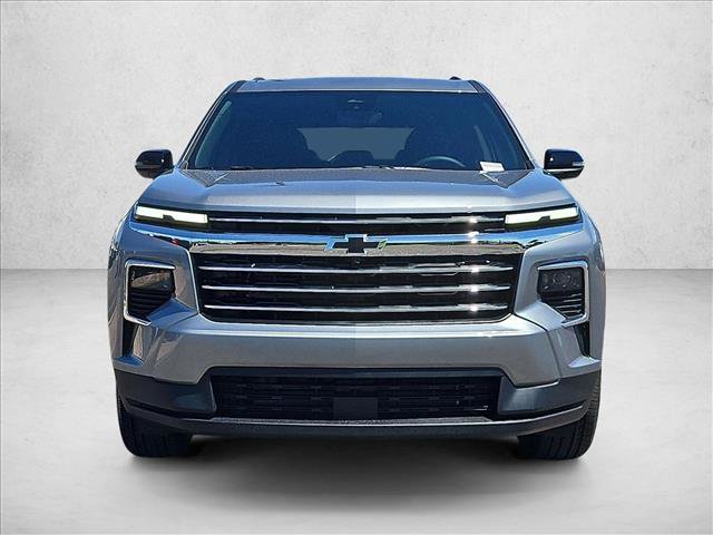 New 2027 Chevrolet Traverse LT w/ Driver Confidence Package FWD image 6