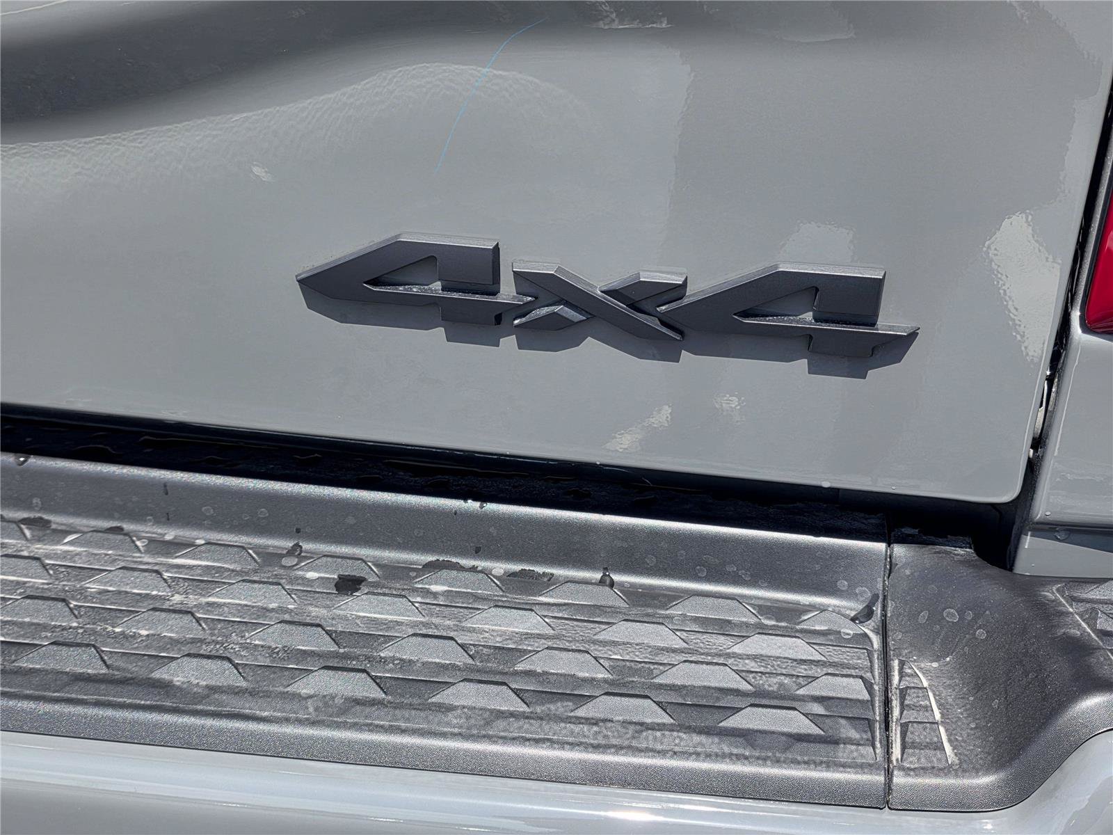 New 2026 RAM 2500 Laramie AWD/4WD image 30
