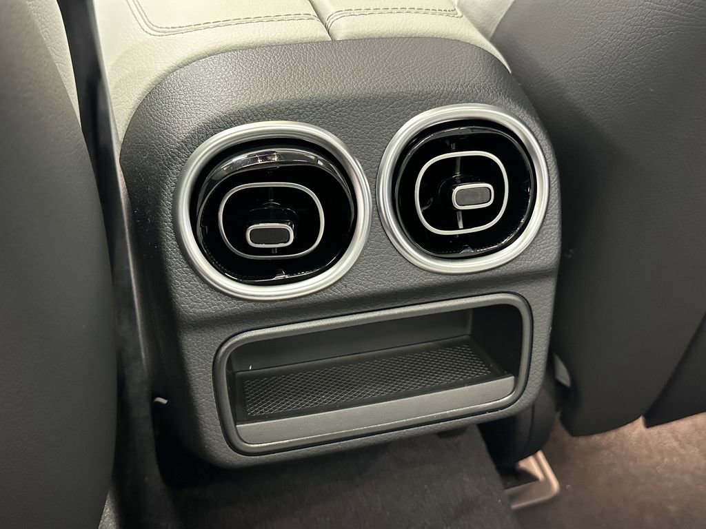 New 2026 Mercedes-Benz C 300 Sedan image 25