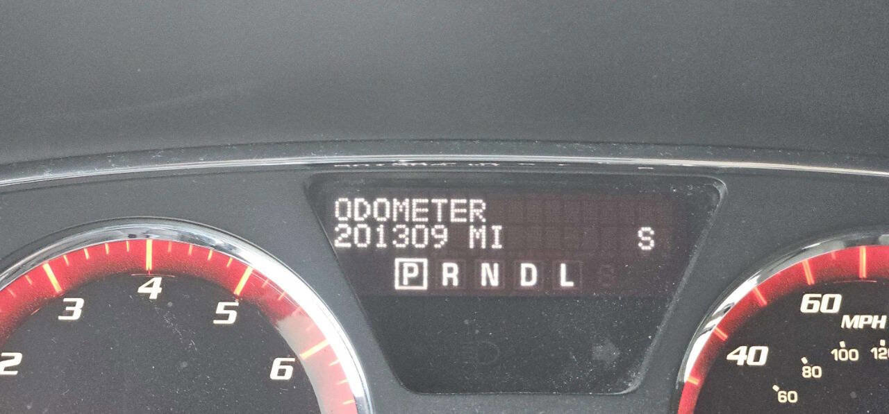 Used 2014 GMC Acadia SLE image 8