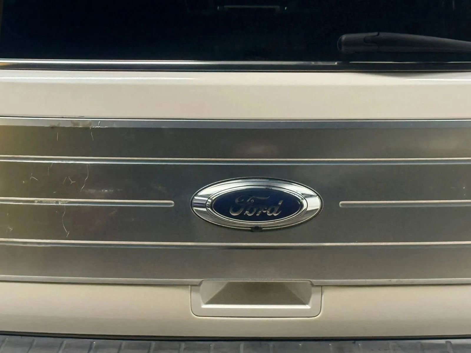 Used 2009 Ford Flex Limited image 11