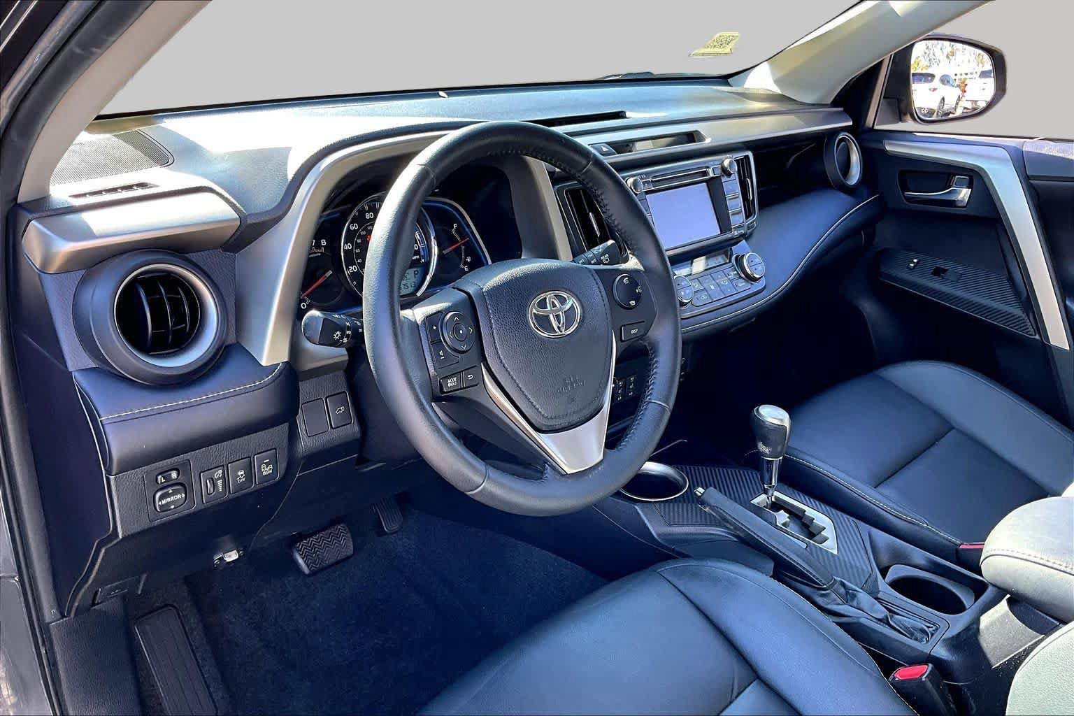 Used 2013 Toyota RAV4 Limited FWD image 16