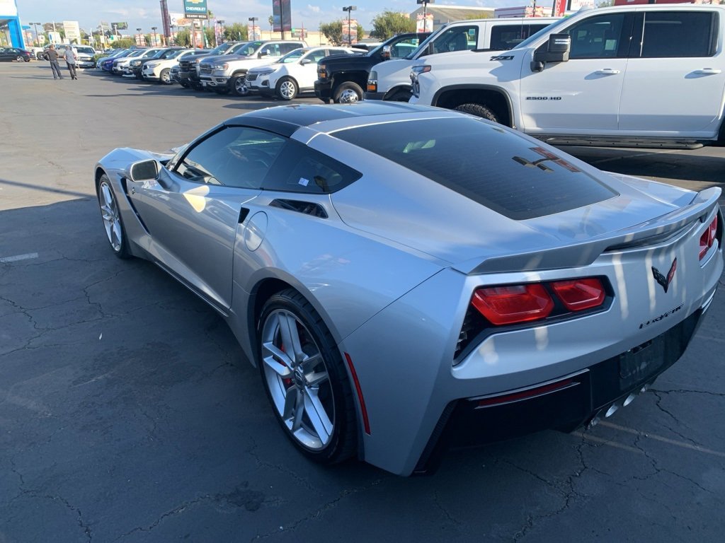 Used 2015 Chevrolet Corvette Stingray Coupe w/ 2LT Preferred Equipment Group image 7