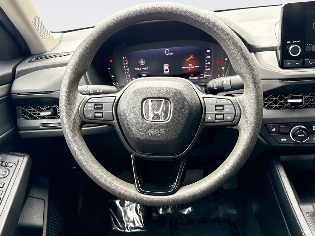 Used 2025 Honda Accord SE image 11