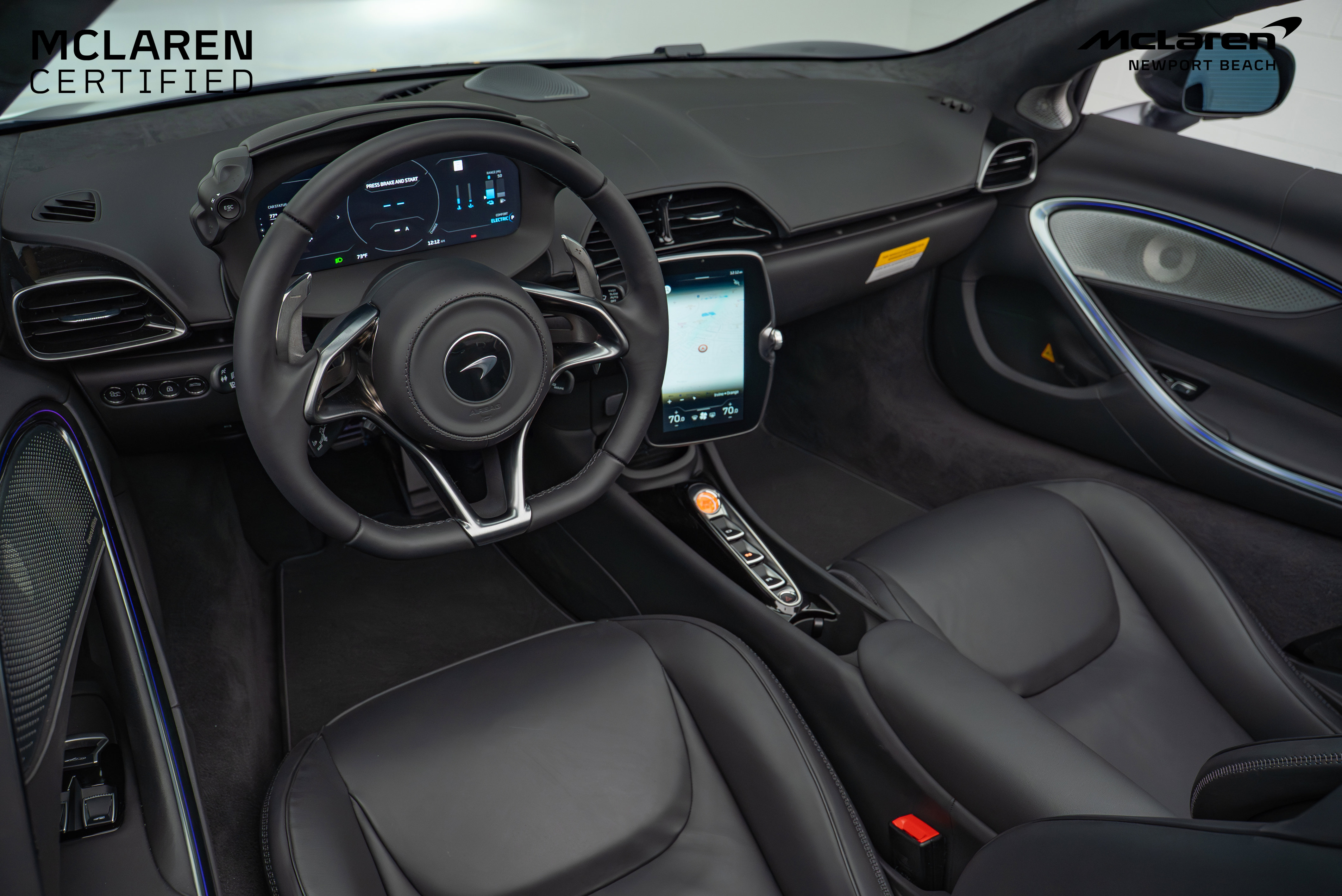 Used 2025 McLaren Artura Spider image 20