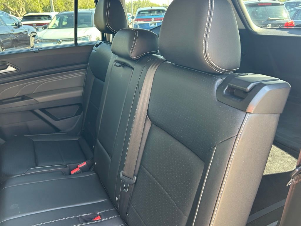 Used 2022 Volkswagen Atlas SE image 50