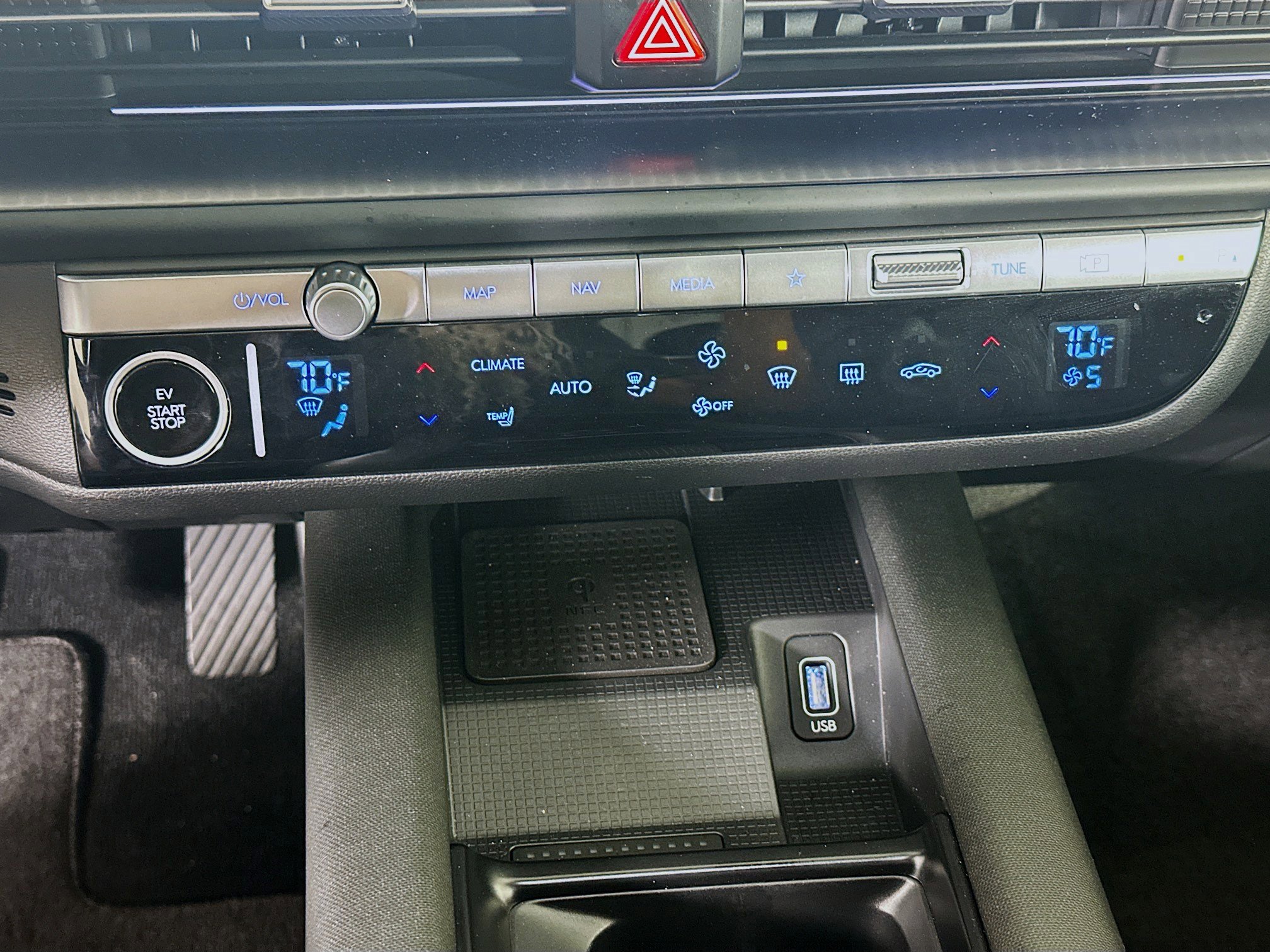 Used 2023 Hyundai Ioniq 6 SEL w/ Cargo Package image 24