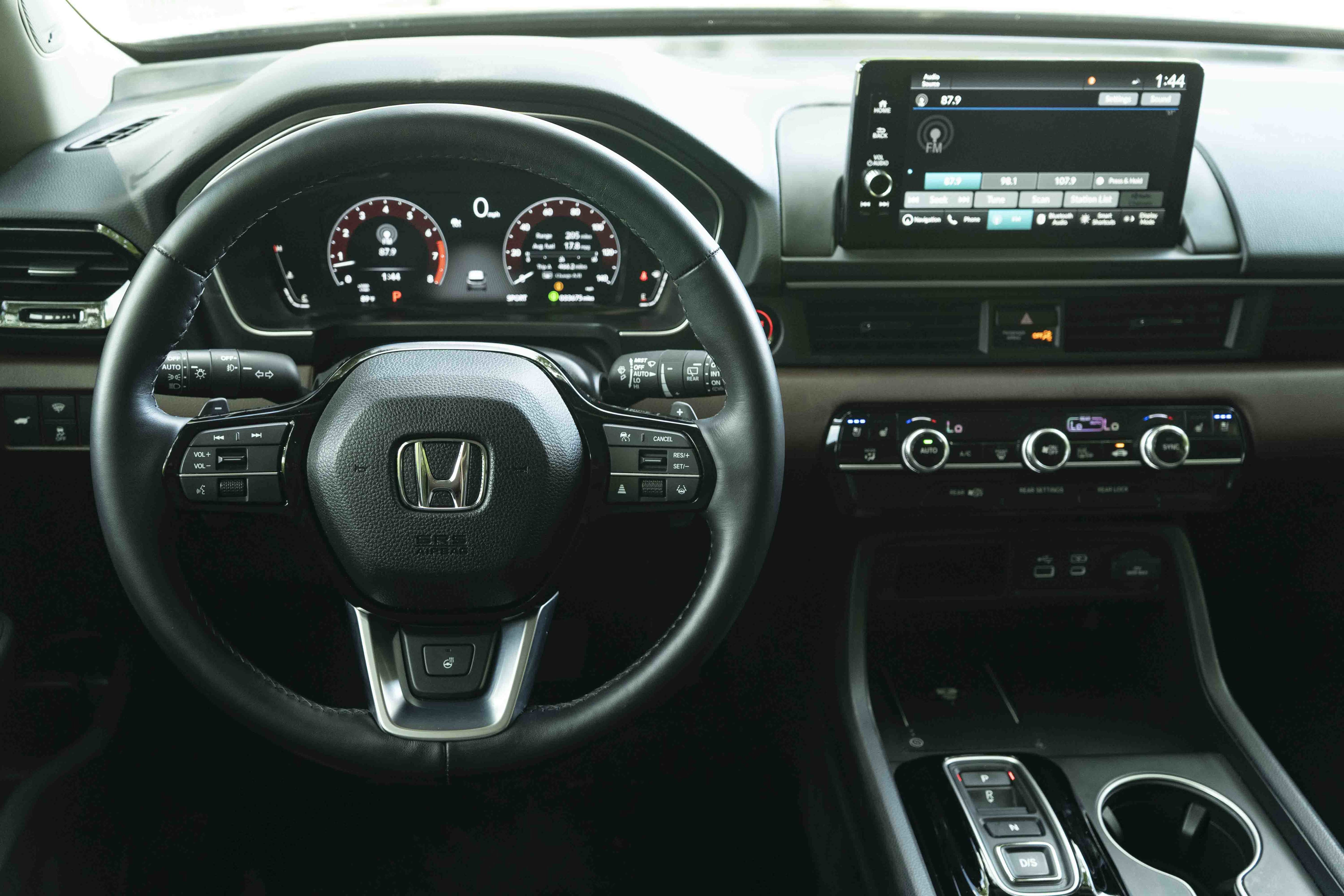 Used 2025 Honda Pilot Elite image 20