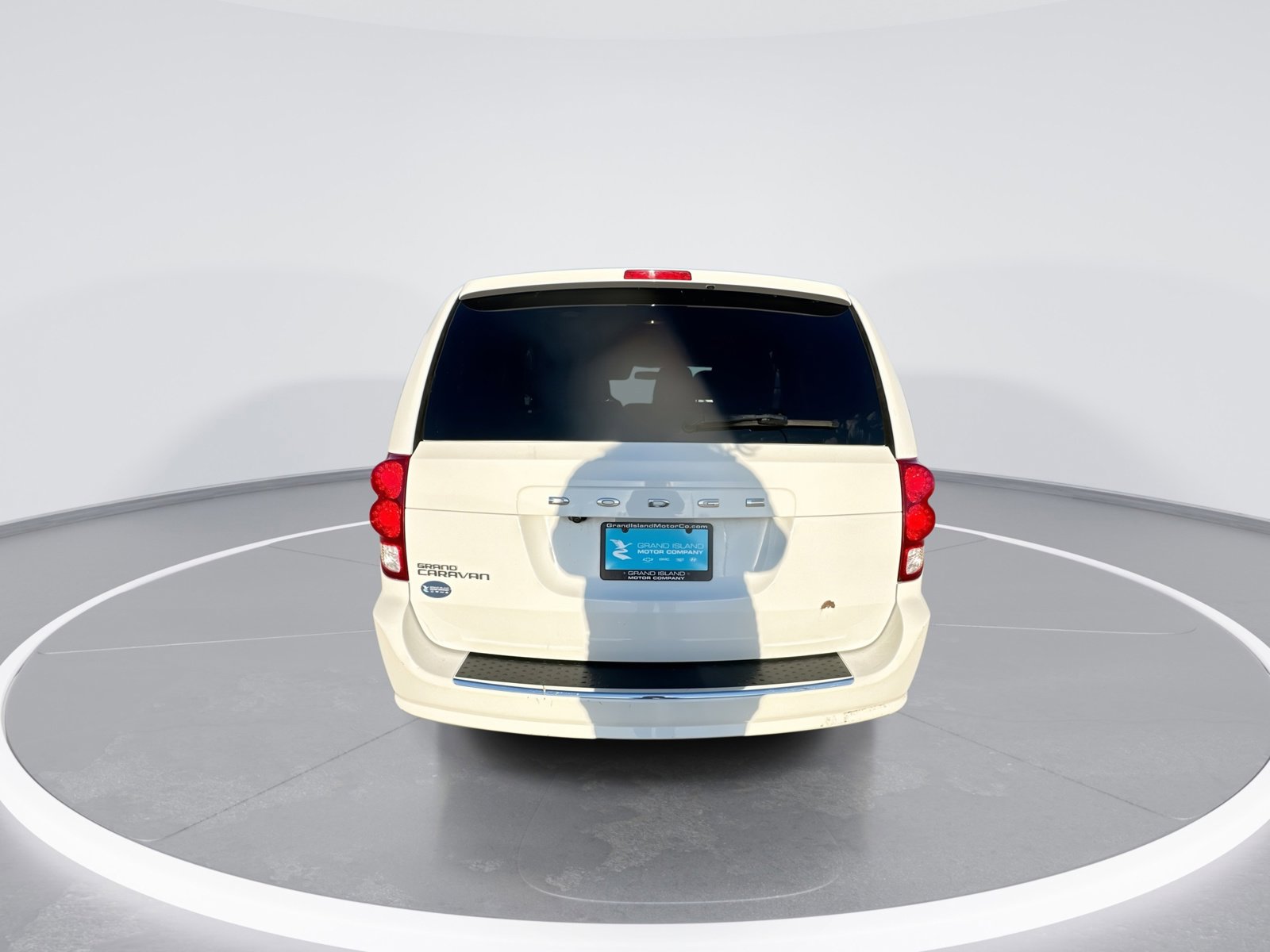 Used 2018 Dodge Grand Caravan SE w/ UConnect Hands-Free Group FWD image 7