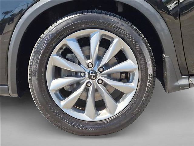 Used 2019 INFINITI QX50 Luxe w/ Navigation Package FWD image 25
