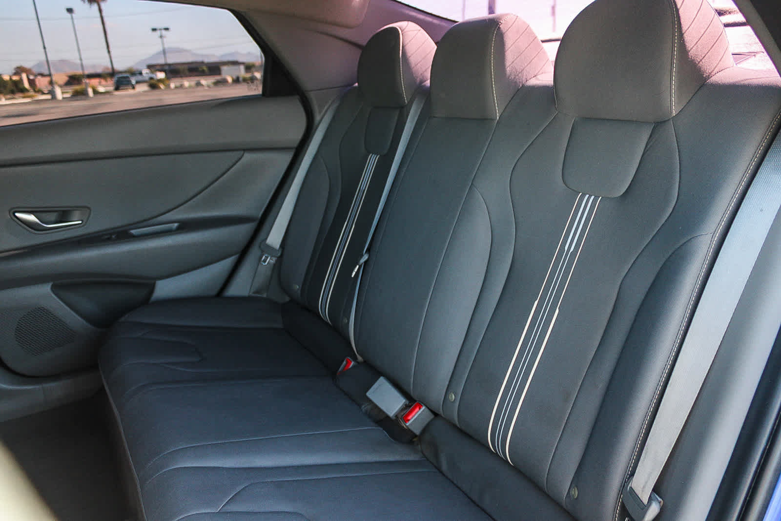 Used 2023 Hyundai Elantra SEL w/ Convenience Package FWD image 17