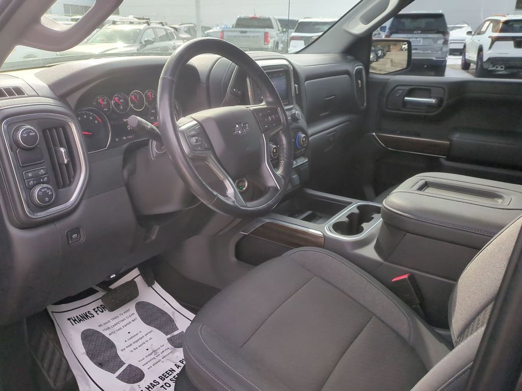 Used 2021 Chevrolet Silverado 1500 RST w/ Bed Protection Package image 12